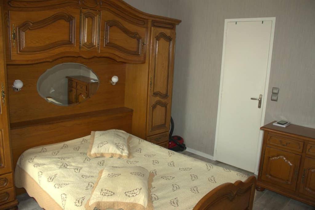 Bel Petit Appartement Charleville-Mézières 外观 照片